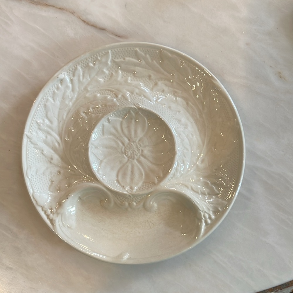 Ed Langbien Original Cream Majolica Artichoke Plate. Made in France - Picture 3 of 4